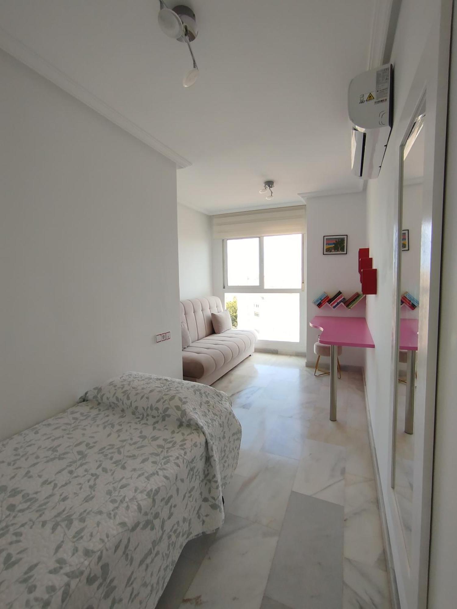 Апартаменты Atico Duplex Con Vistas Al Mar. Dos Plazas De Garaje Торремолинос Экстерьер фото