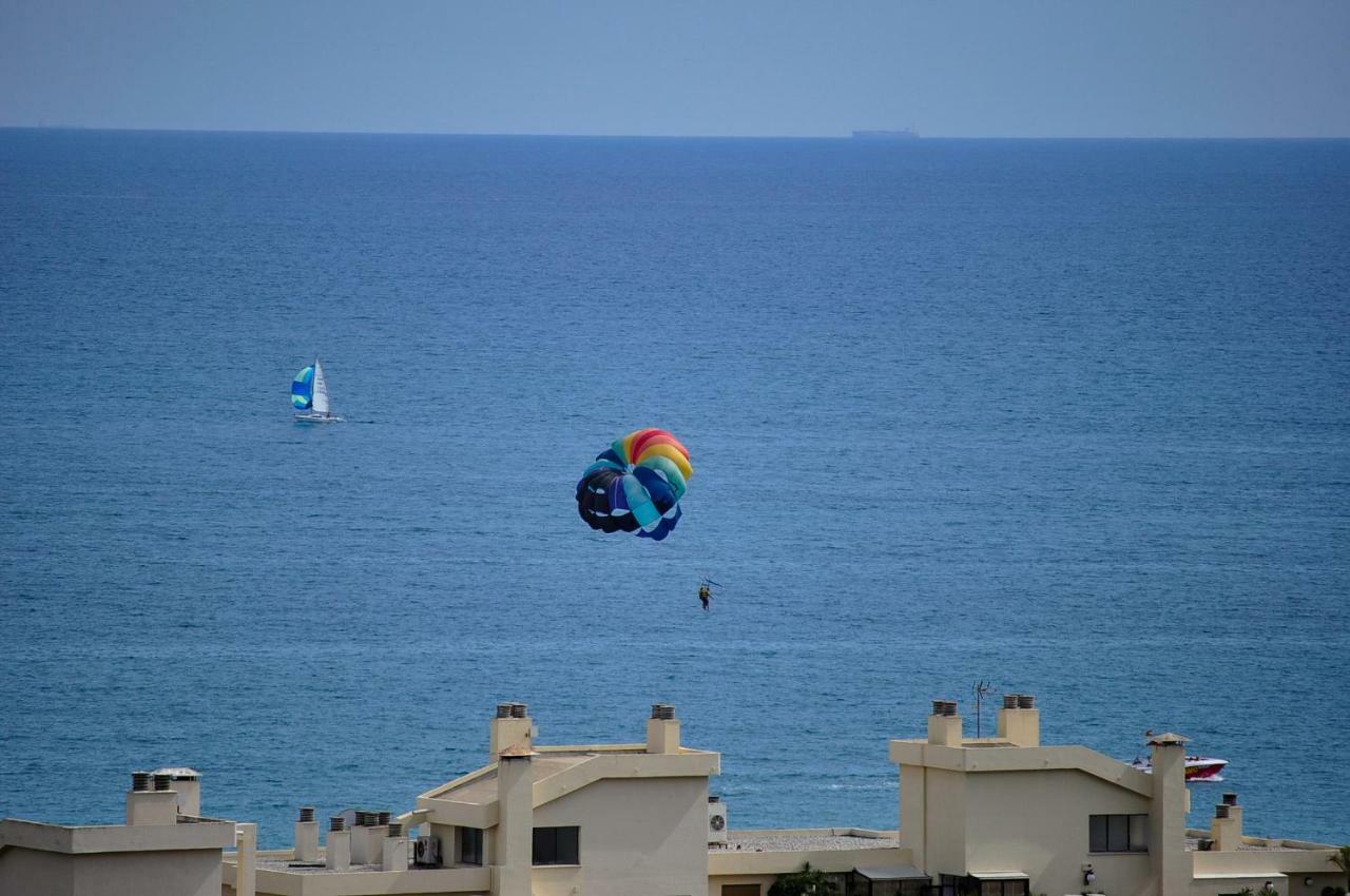 Апартаменты Atico Duplex Con Vistas Al Mar. Dos Plazas De Garaje Торремолинос Экстерьер фото